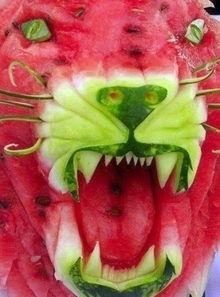 牛吃瓜中毒了,警惕动物食品安全