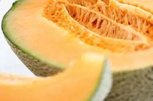 金龙湾小区吃瓜,吃瓜群众见证邻里温情